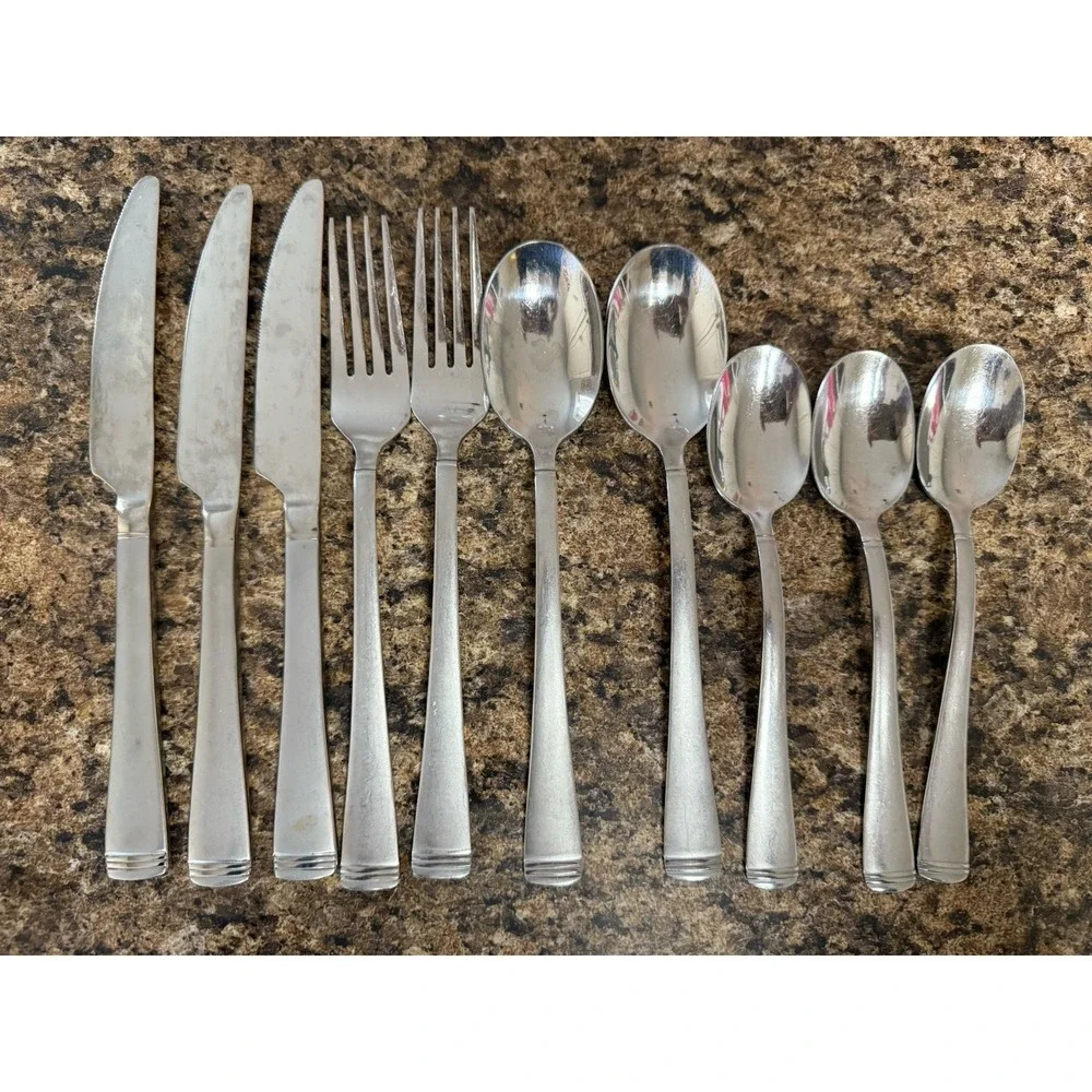 Farberware Stainless Flatware Set Various Pieces 3 Knives 2‎ Forks 5 Spoons